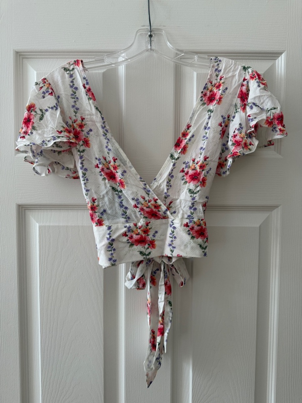 Forever 21 White Floral Crop Top - Picture 4 of 4